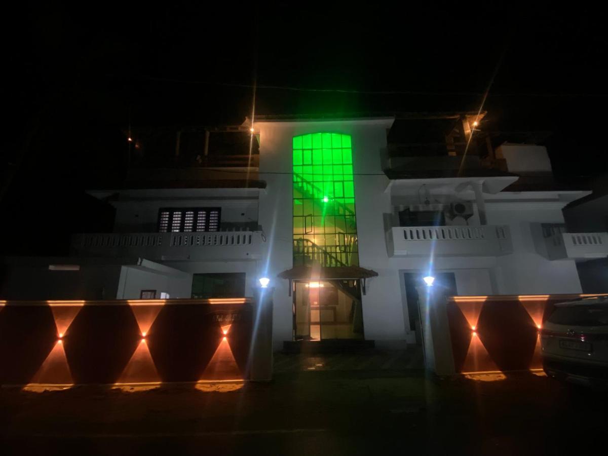 Uday'S Seagreen Cherai Beach Bagian luar foto